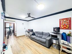 Blk 319 Woodlands Street 31 (Woodlands), HDB 3 Rooms #579008001